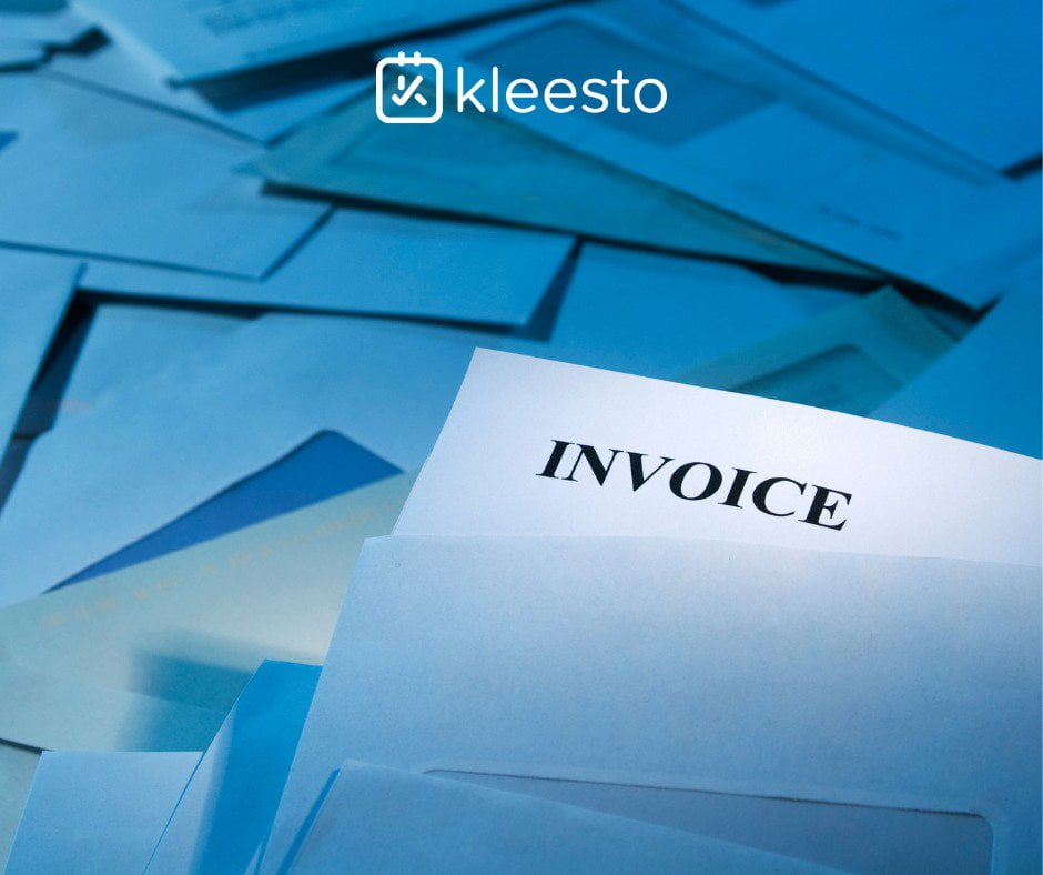 The Art of Invoicing: Streamlining Finances for Your Travel Business